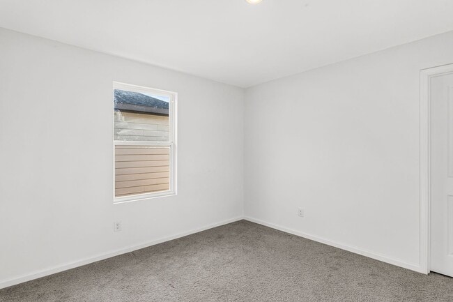 Building Photo - 429 Merced River Ln