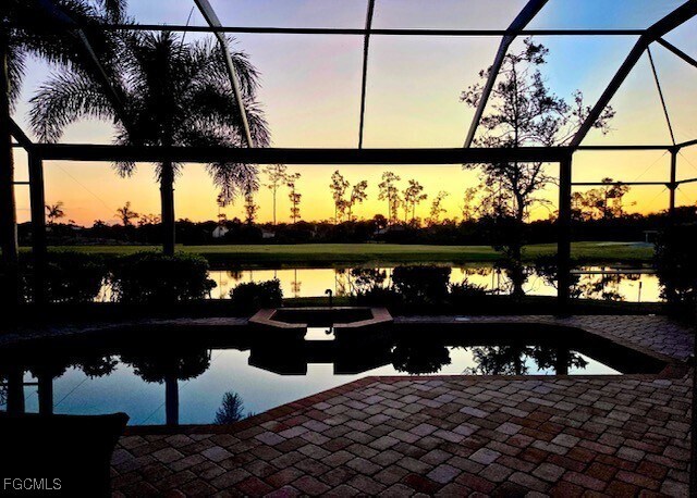 Building Photo - 9129 Links Dr