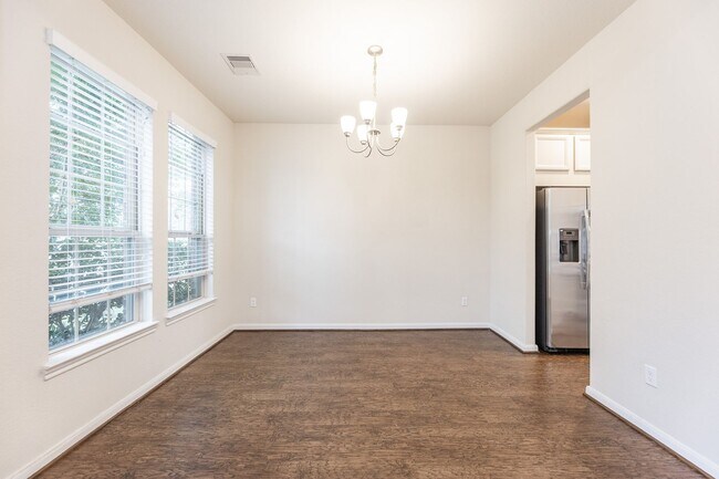 Building Photo - 18011 Alton Springs Dr