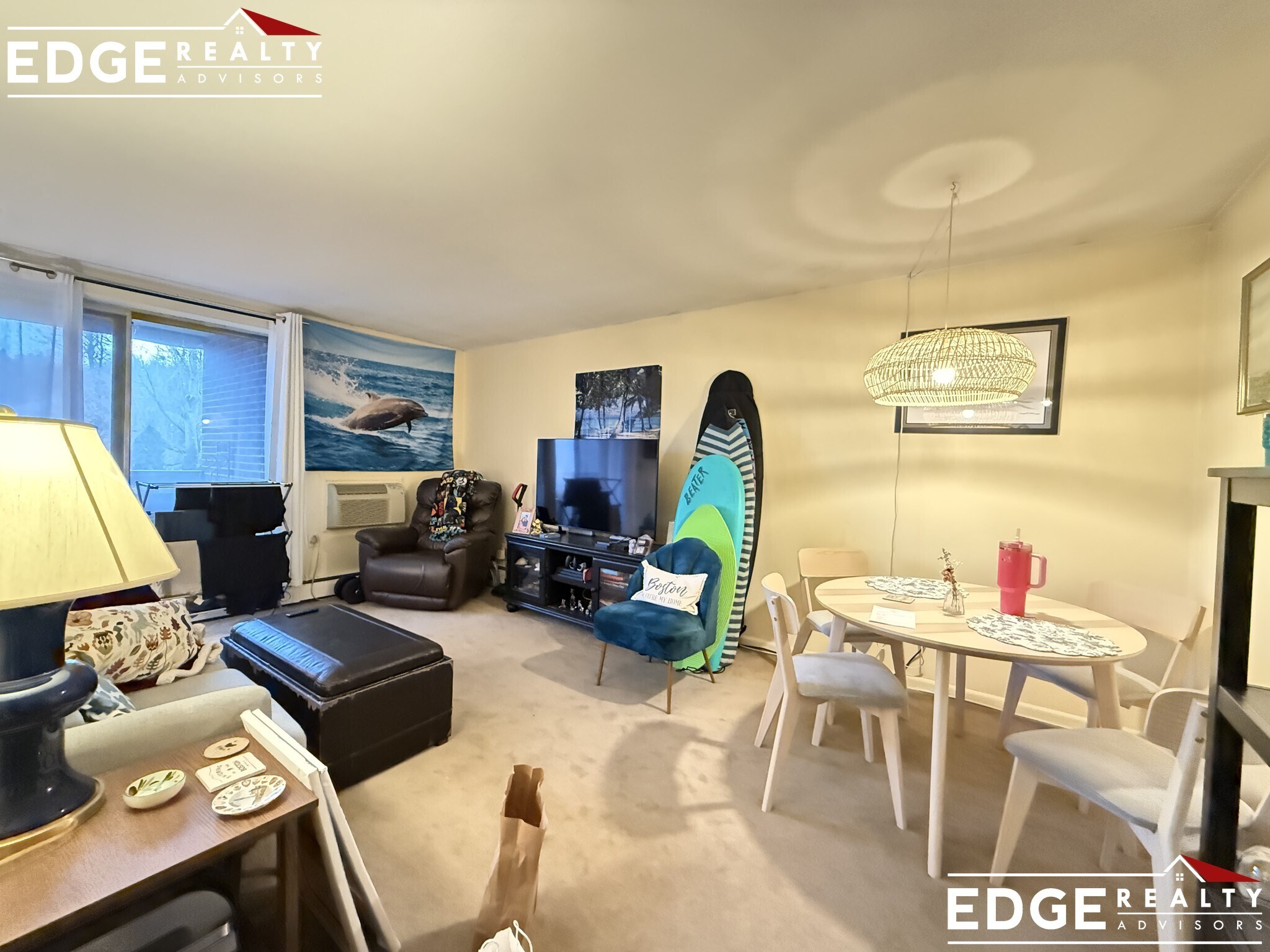 Building Photo - 144 Kenrick St