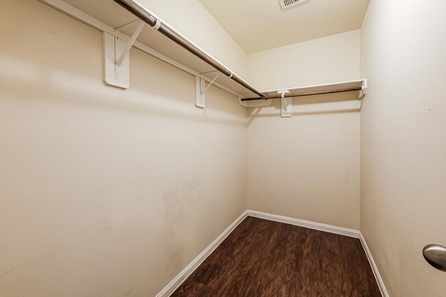 Building Photo - 12631 Lady Slipper Rd