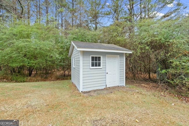 Building Photo - 235 Jenkins Rd