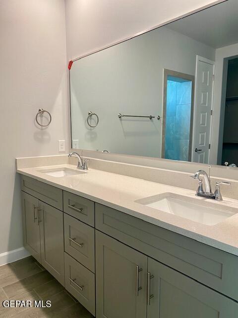 Building Photo - 13972 Summer Vly Ave