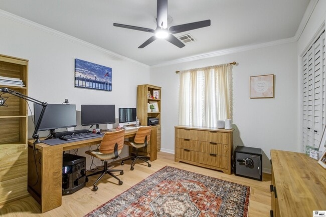 Building Photo - 111 Jennifer Ln