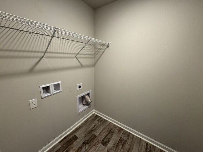 Building Photo - Make This Your HOME with a FENCED YARD