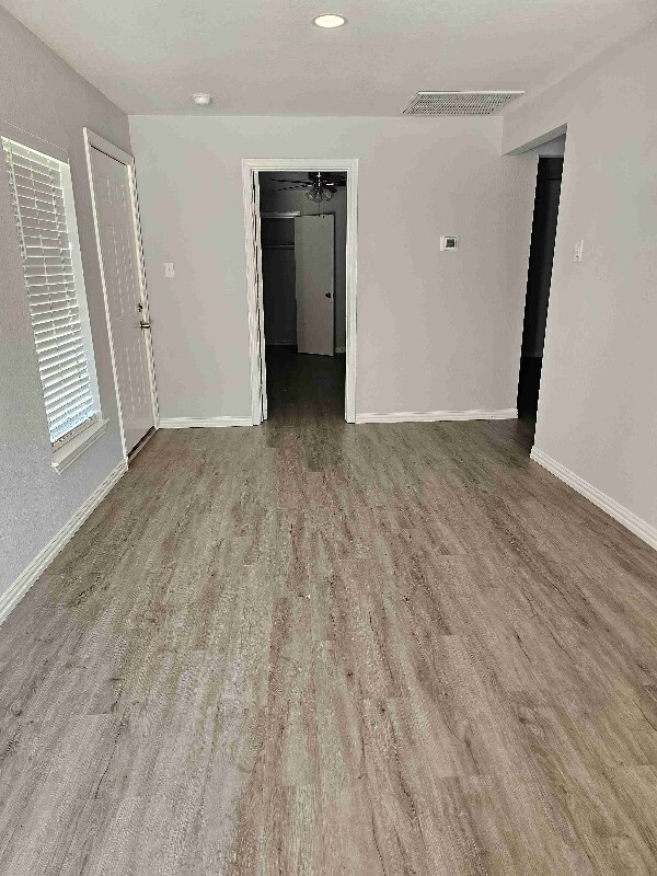 Building Photo - 1602 M Ave