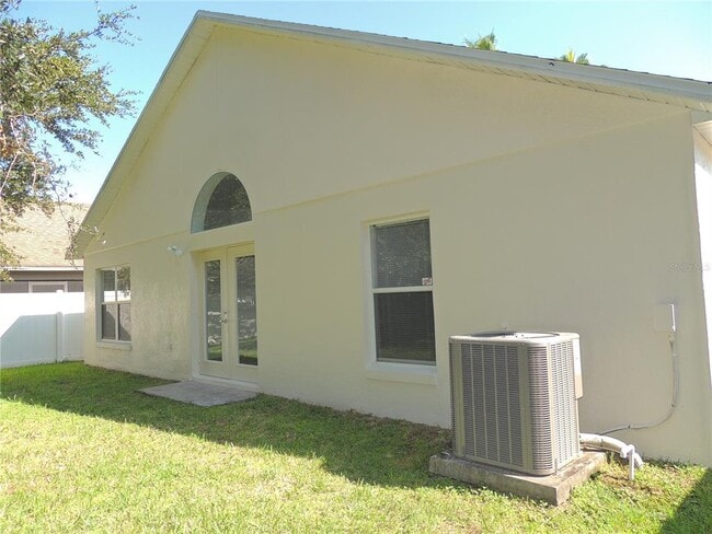 Building Photo - 10006 Brodbeck Blvd