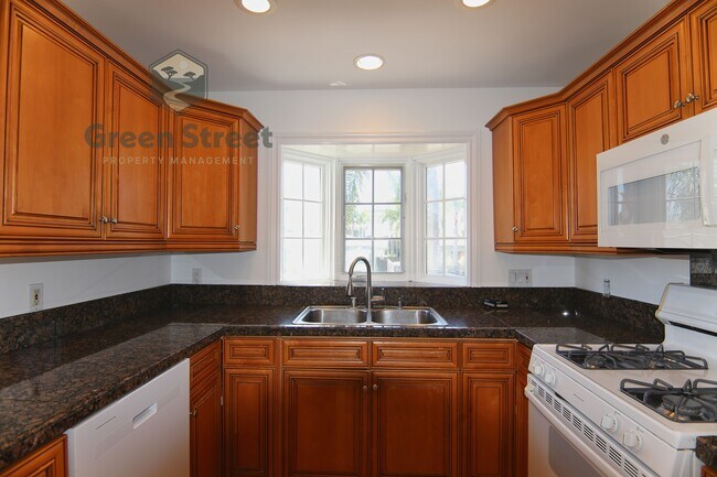 Building Photo - 4085 Honeycutt St