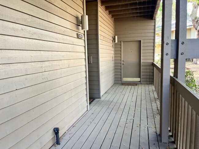 Building Photo - 2930 Ravines Rd