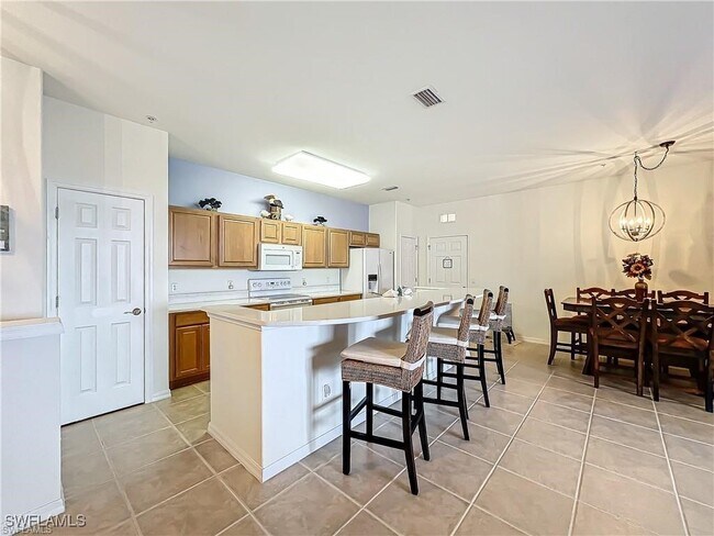 Building Photo - 11711 Pasetto Ln