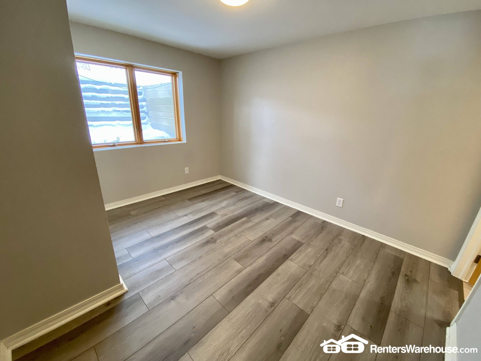 Building Photo - 1 S Face Dr