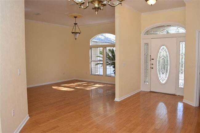 Building Photo - 2406 SW 98 Dr