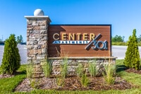 Building Photo - Center 301