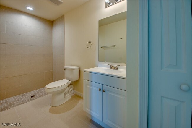 Building Photo - 1629 SW 33rd St