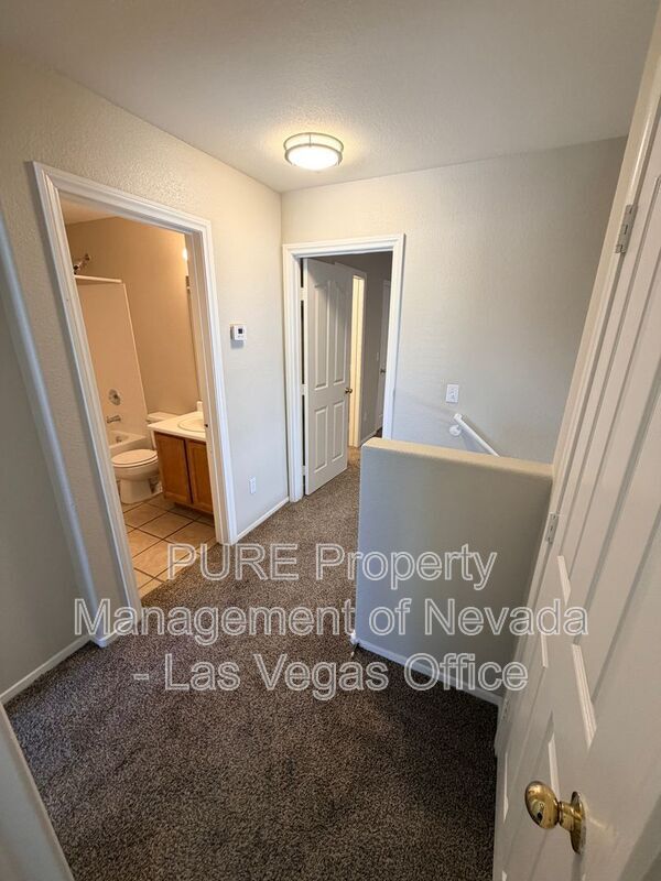 Building Photo - 505 Chestnut View Pl