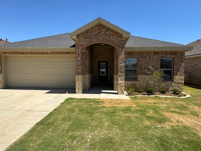 Building Photo - 904 N Fulton Ave