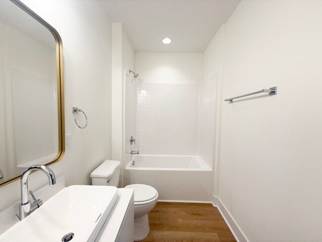 Building Photo - Modern 3-Bedroom Home with Pool and Pickleball Court at Highbury