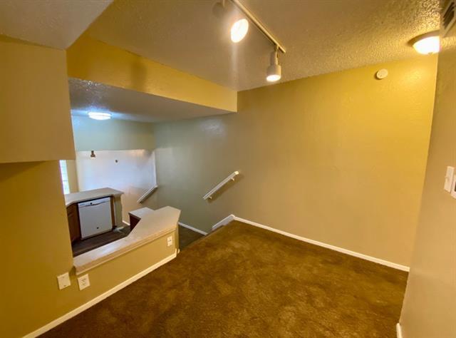 Building Photo - 9823 Summerwood Cir