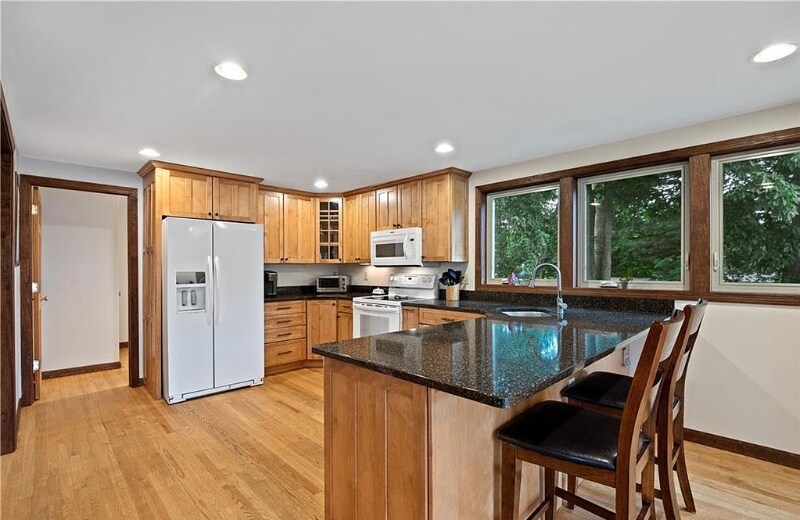 Building Photo - 120 Stollman Rd