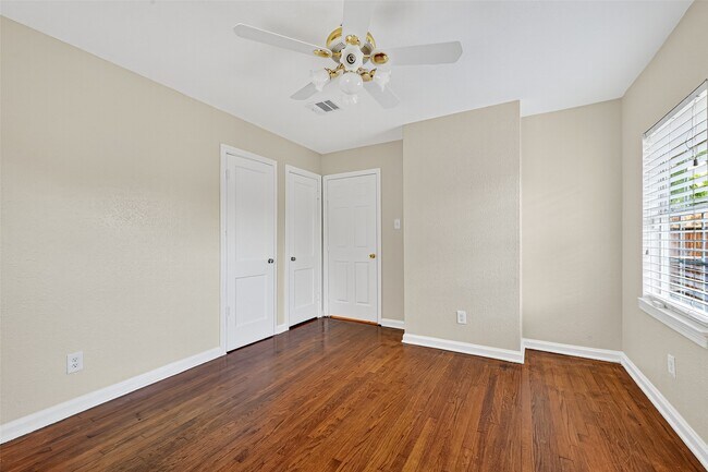 Building Photo - 1111 Choate Cir