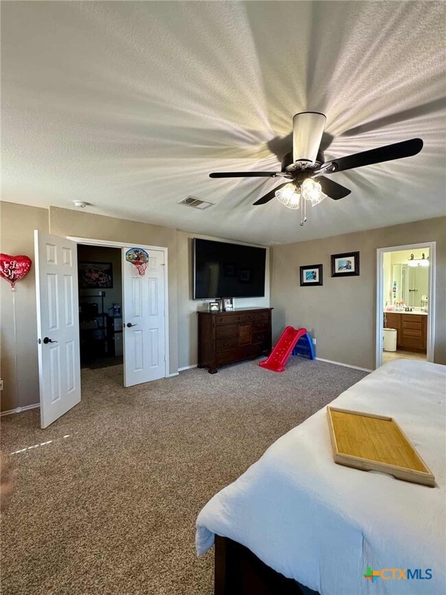 Building Photo - 1071 Tumbleweed Trail