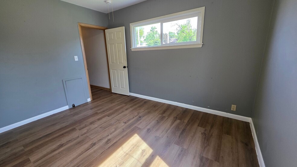 Bedroom 3 - 1817 E Ave NE