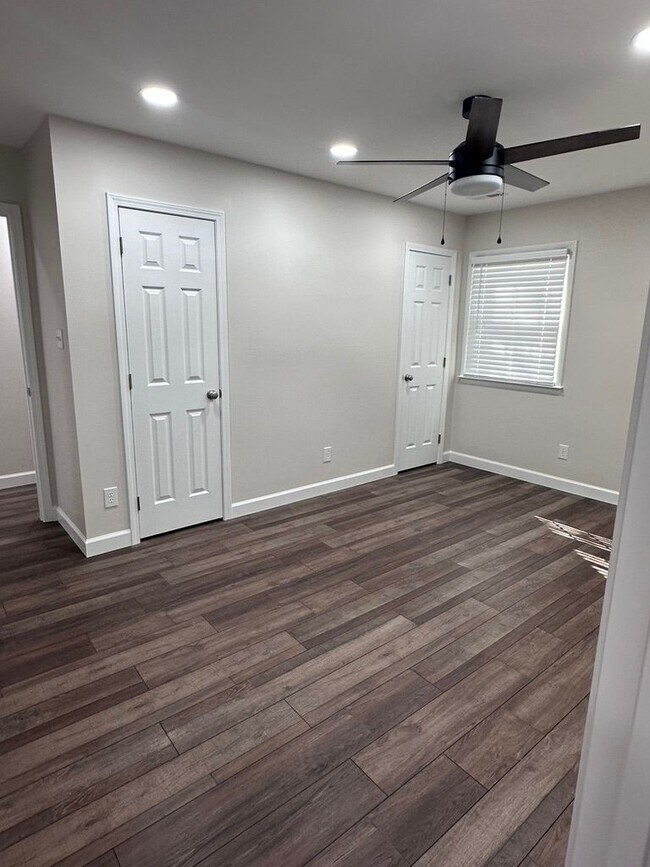 Building Photo - 3710 Cherry Blossom Ln