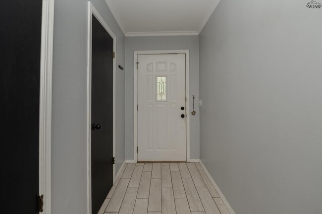 Building Photo - 9 Lackland Cir