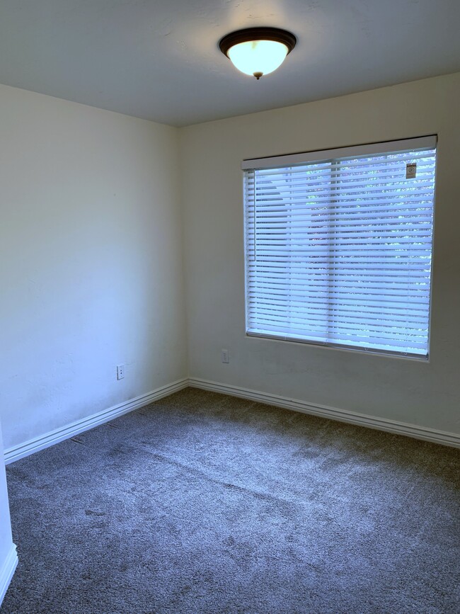 Bedroom 3 - 684 S 2150 W