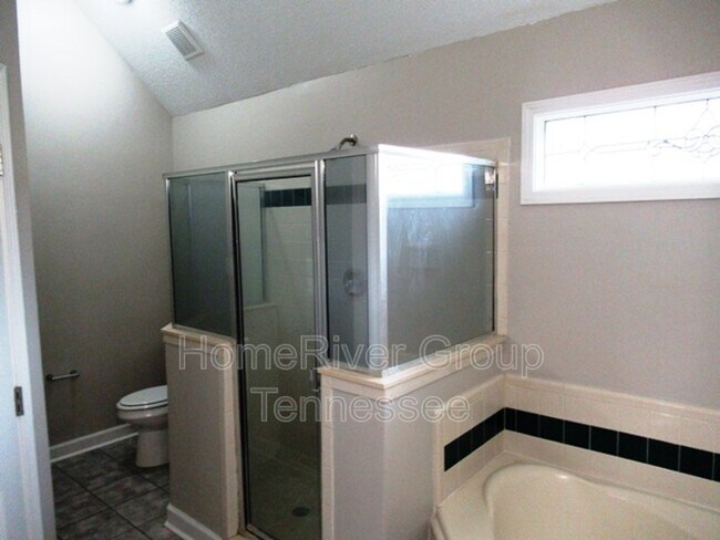 Building Photo - 6836 Spring River Rd