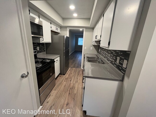 Building Photo - 2 br, 1.5 bath House - 3535 Spanish Villa ...