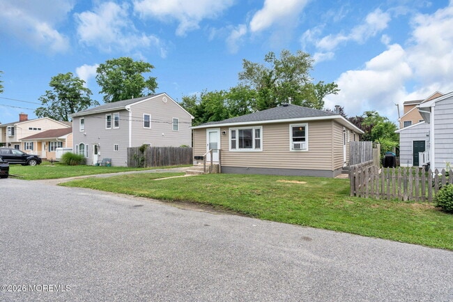 Building Photo - 1218 Lister St