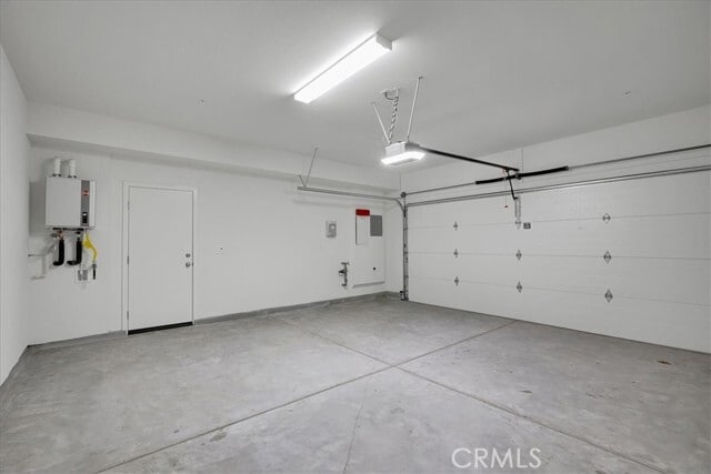 Building Photo - 228 Birdseye