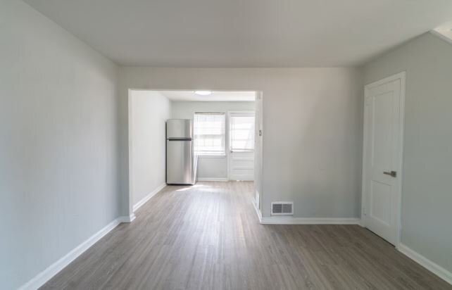 Building Photo - 124 Yorke St