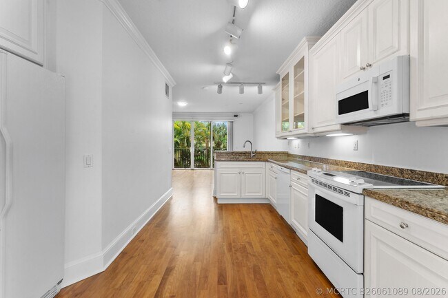 Building Photo - 455 Juno Dunes Way