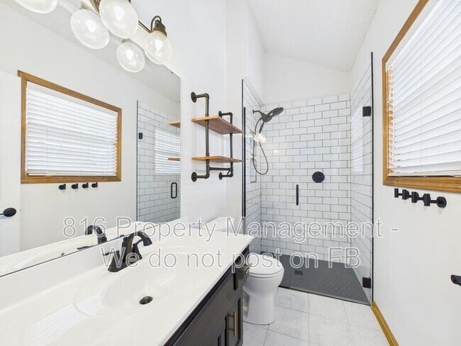 Building Photo - 1305 Aspen Dr