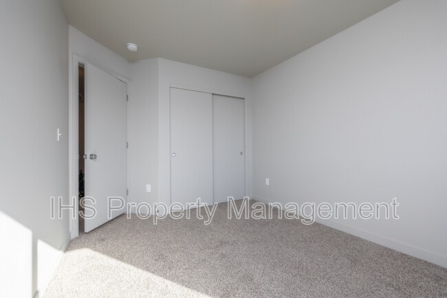 Building Photo - 2511 Ronan St