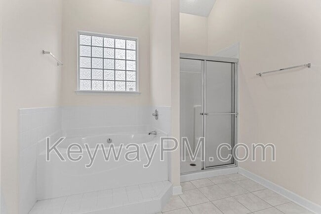 Building Photo - 619 Archard Dr