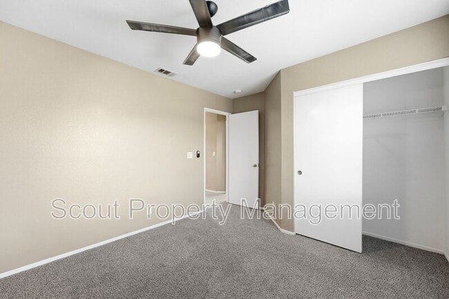 Building Photo - 45356 Escalante Ct