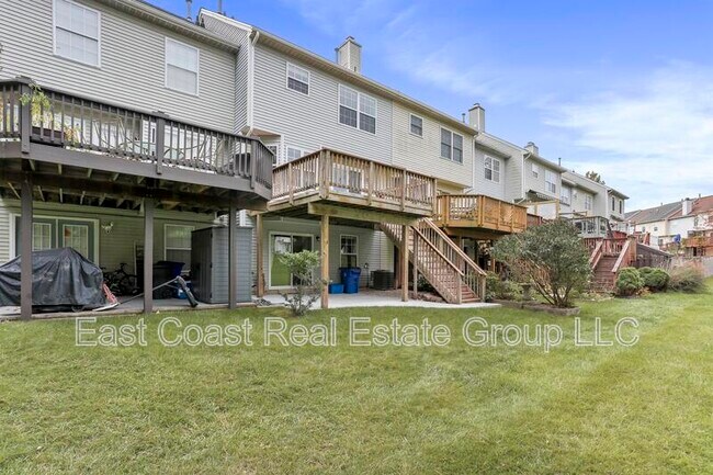 Building Photo - 9114 Ridgefield Ln