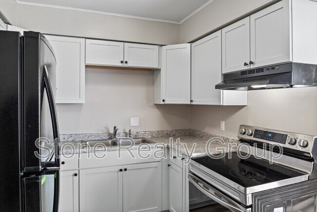 Building Photo - 1800 N 6th 1/2 St