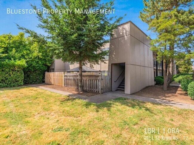 Building Photo - 7911 SE King Rd