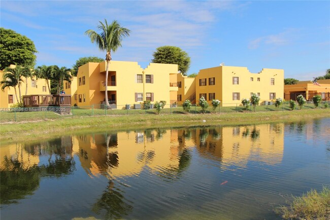 Primary Photo - 686 NW 114th Ave
