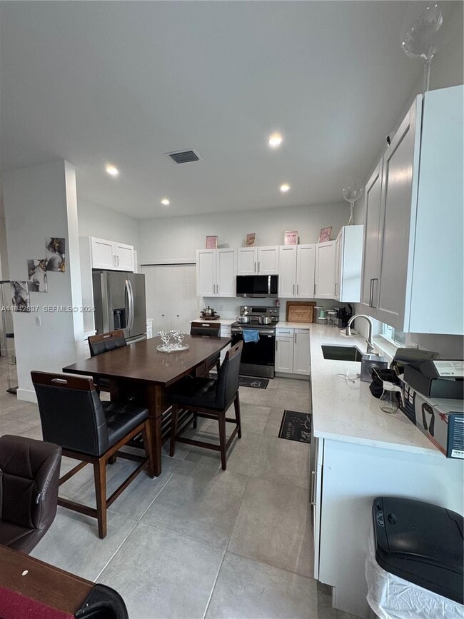 Building Photo - 5012 Gunn Pl