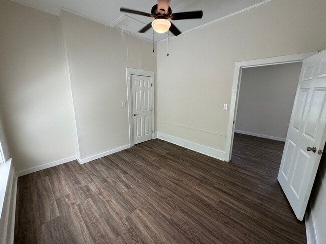 Building Photo - Renovated 3/1 House in South Rome- $1,095