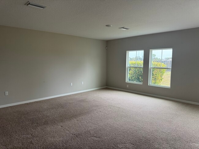 Building Photo - 14631 Brumby Ridge Ave