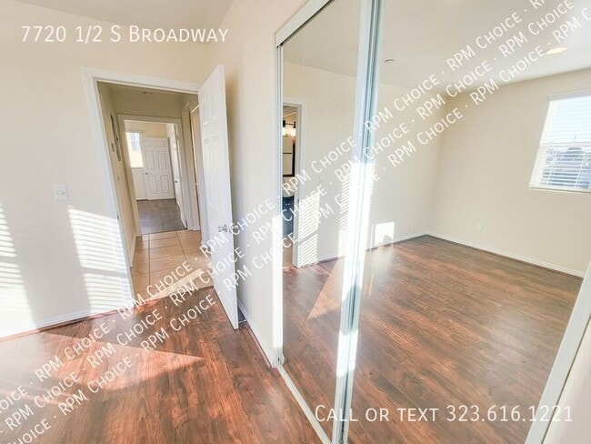 Building Photo - 7720 1/2 S Broadway-