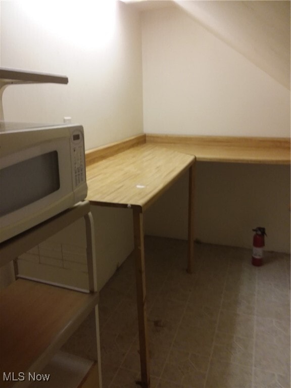 Building Photo - 17628 Winslow Rd