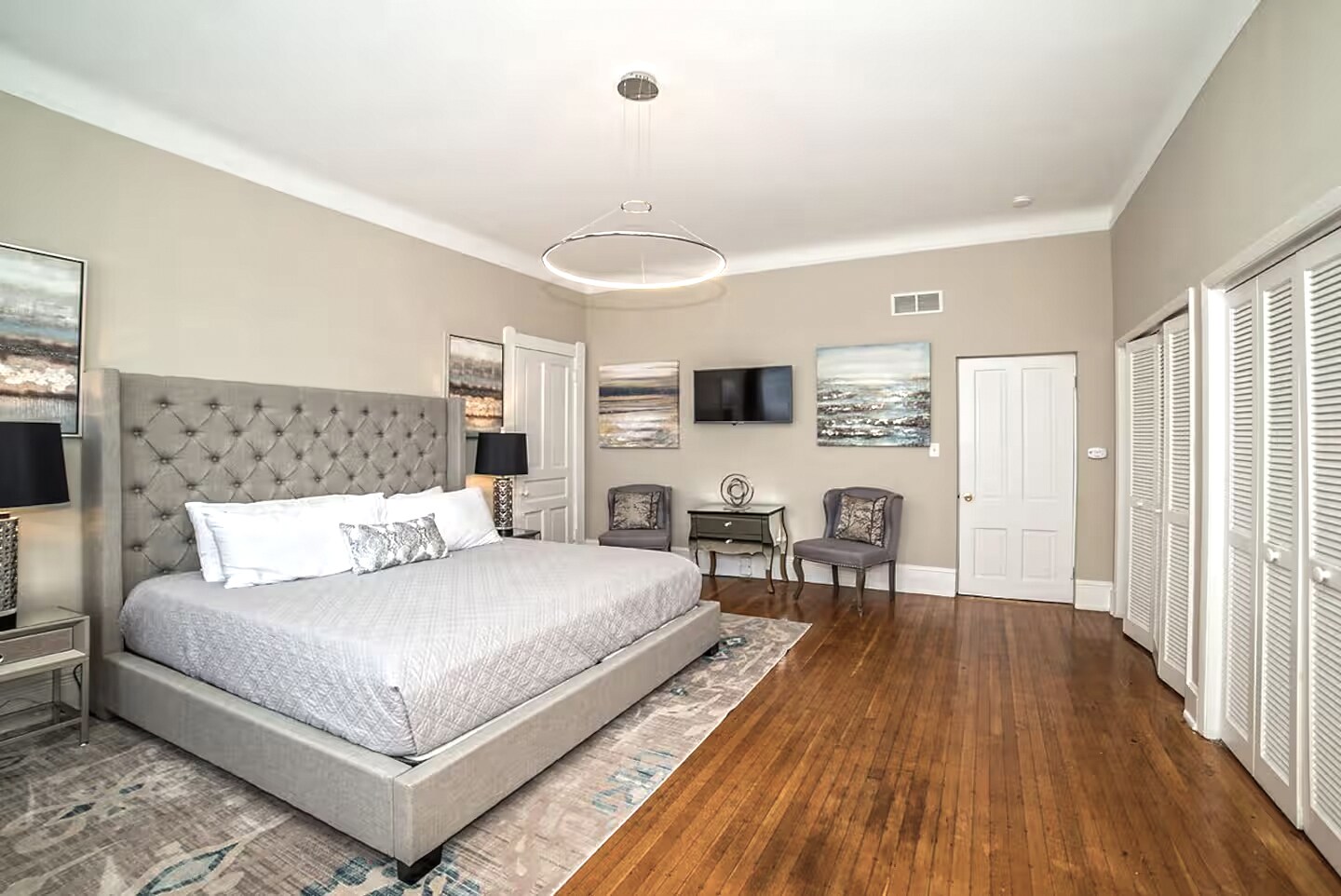 Primary bedroom has lots of closet space - 1104 Cross Ln