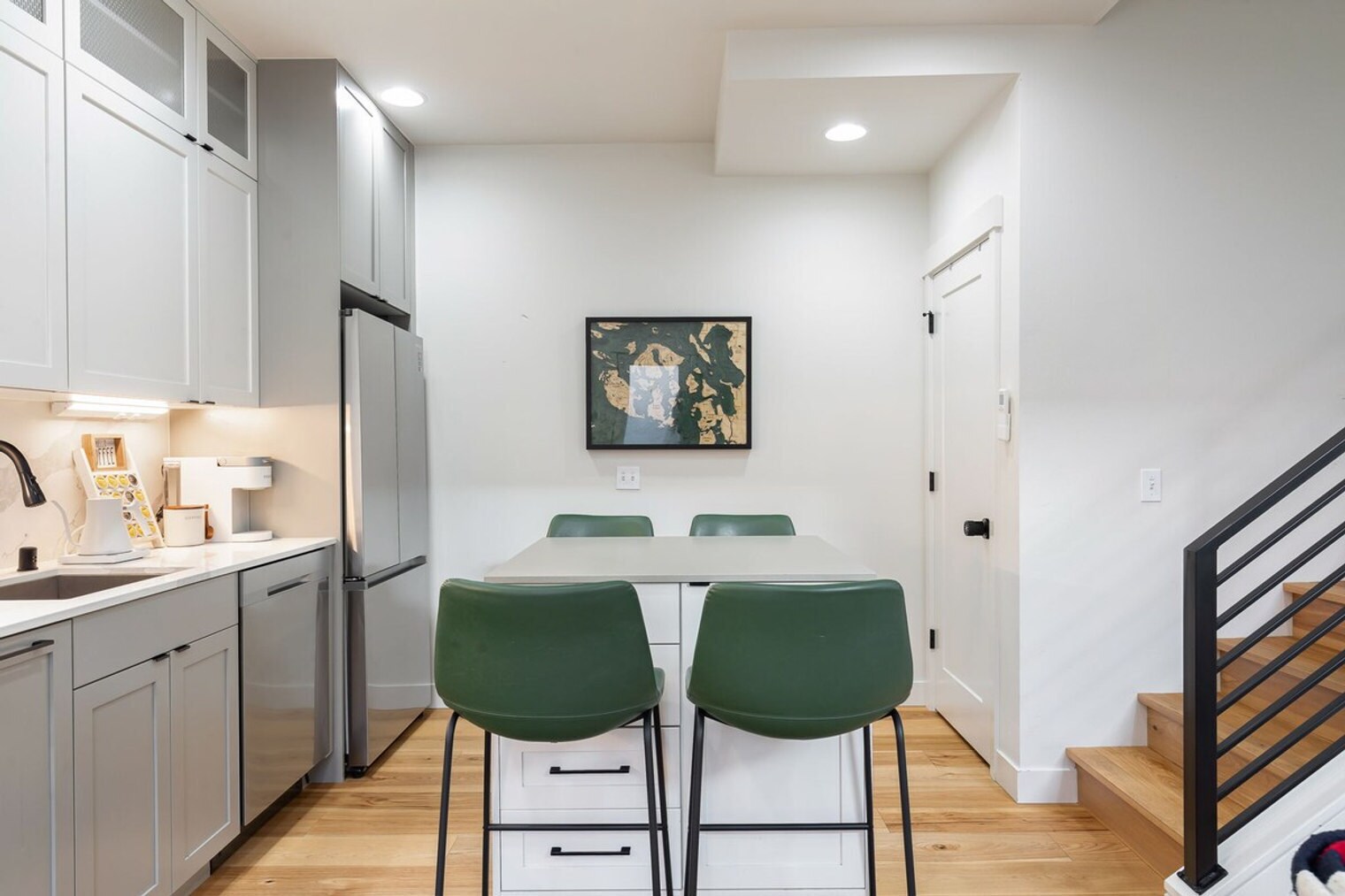 Building Photo - 71D W Dravus St